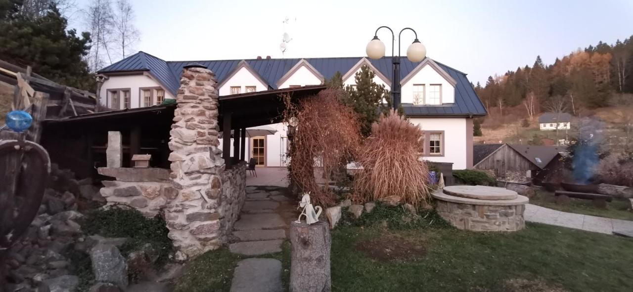 Hotel Zlaty Potok Nuzau Exterior foto